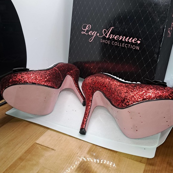 NIB- Size 7 FABULOUS Red Dorothy RED GLITTER 5 inch SEXY Heels - Picture 6 of 8